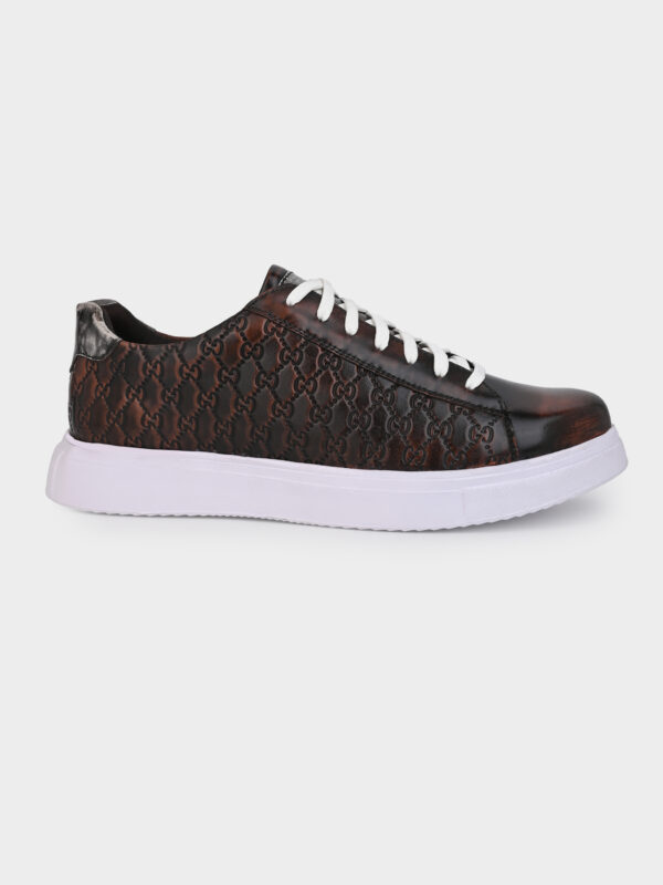 Fashionable Lace-up Sneakers for Men - Image 3