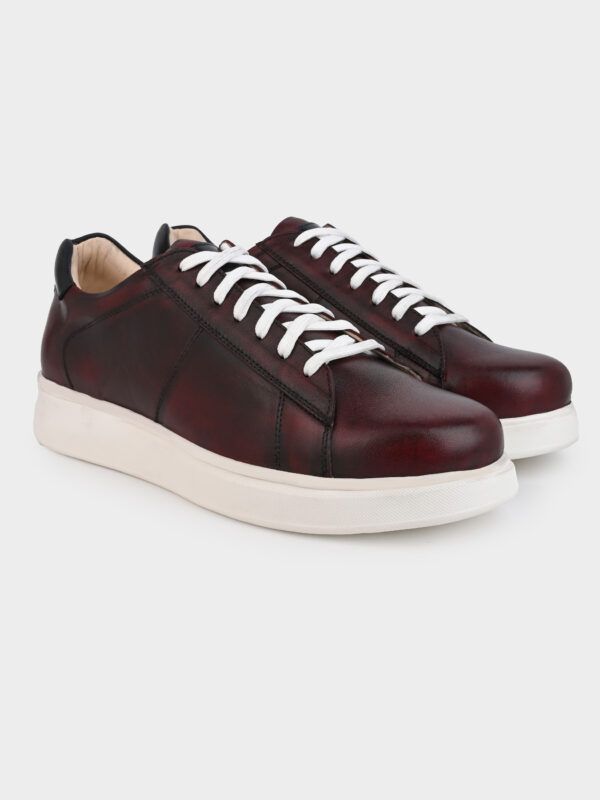 Sleek Lace-Up Sneakers for the Fashion-Forward Man Dark Cherry - Image 2