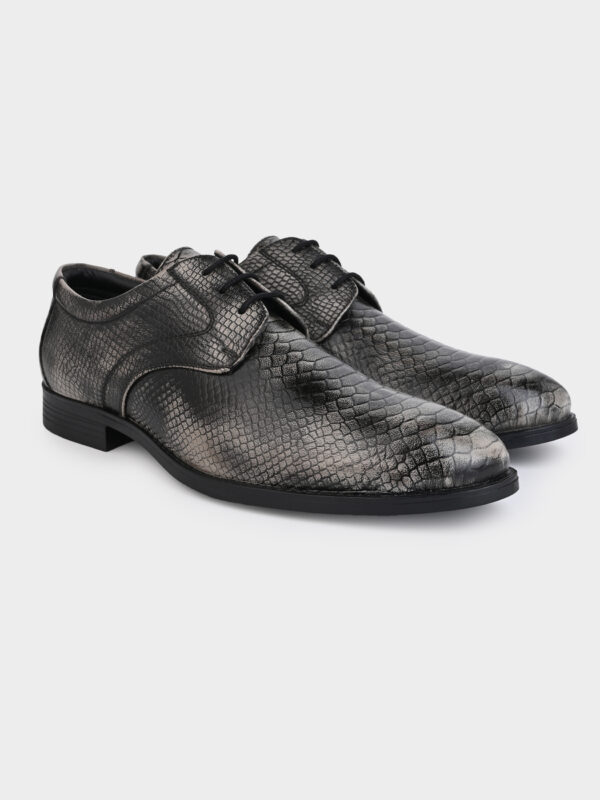 Luxury Leather with a Bold Snake Print Design - Image 2